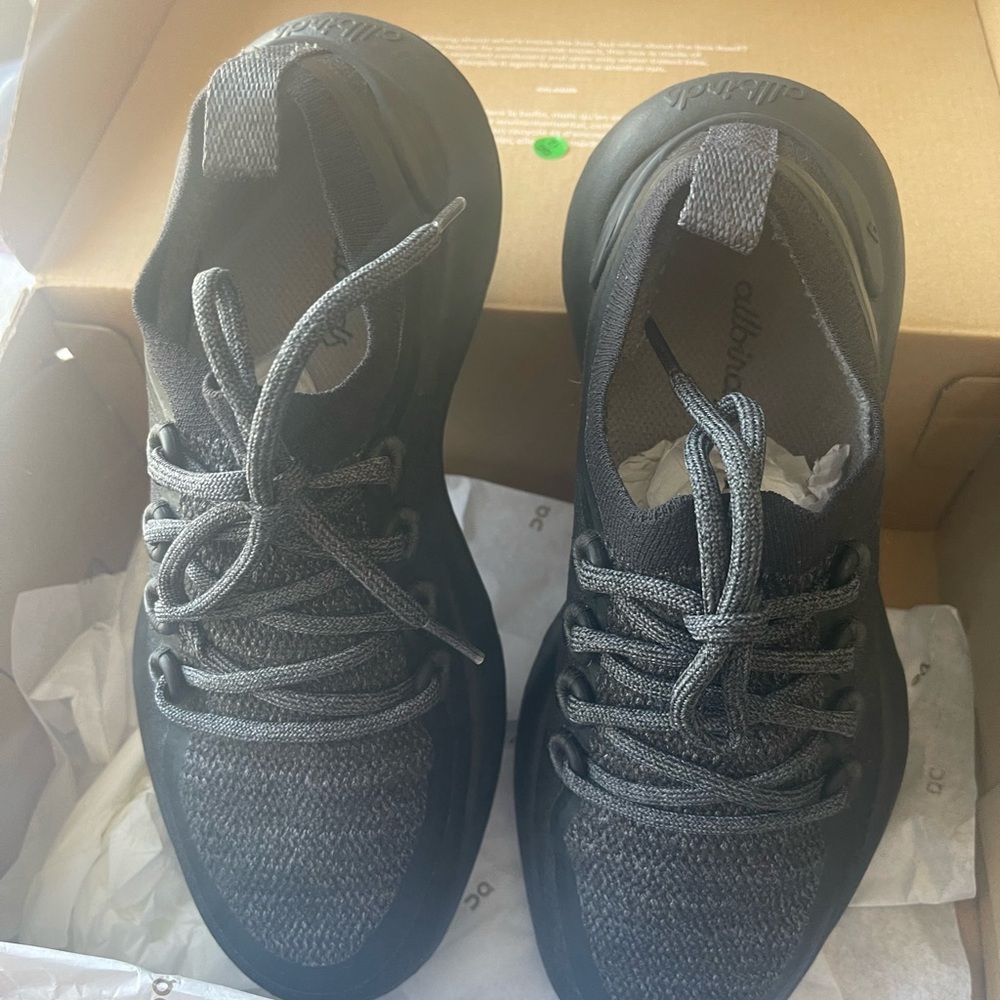Allbirds Women's Trail Runners SWT Sz 8.5 - Picture 10 of 11